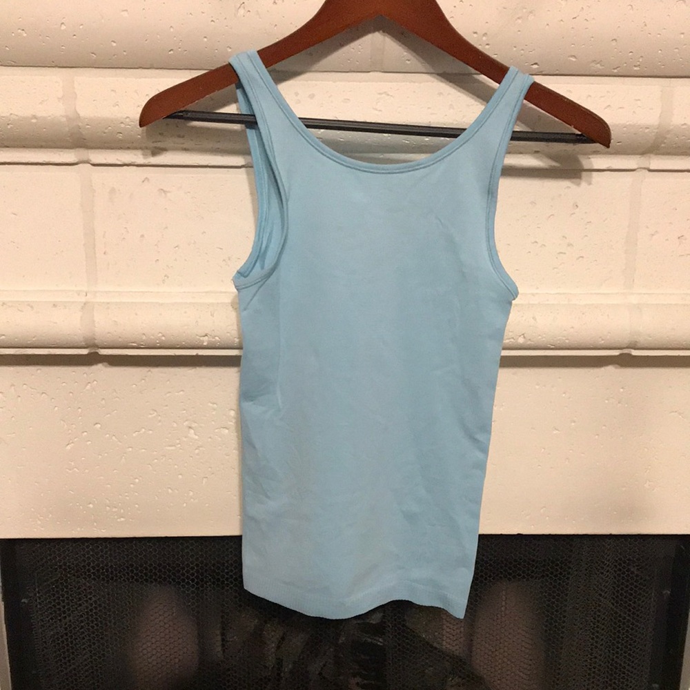 0321 Lululemon - Yoga Tank Top 😘😍